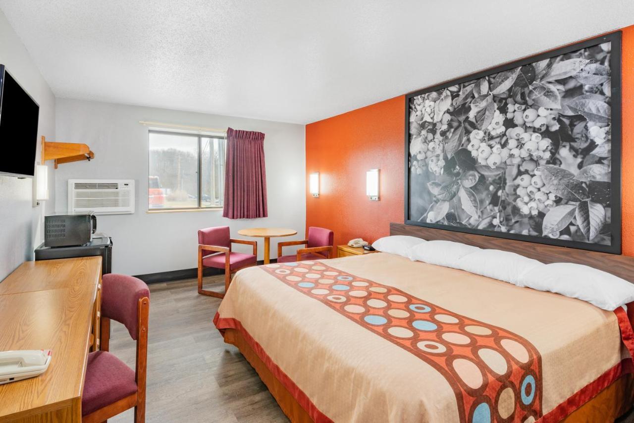 Super 8 By Wyndham Waynesburg Ξενοδοχείο Εξωτερικό φωτογραφία