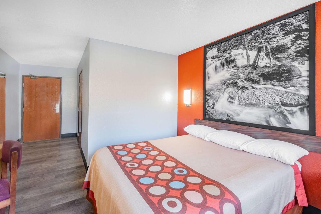 Super 8 By Wyndham Waynesburg Ξενοδοχείο Εξωτερικό φωτογραφία